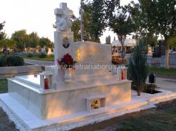 PIETRARIE BOROS srl > atelier monumente funerare, Baia Mare, MM, m227_2.jpg